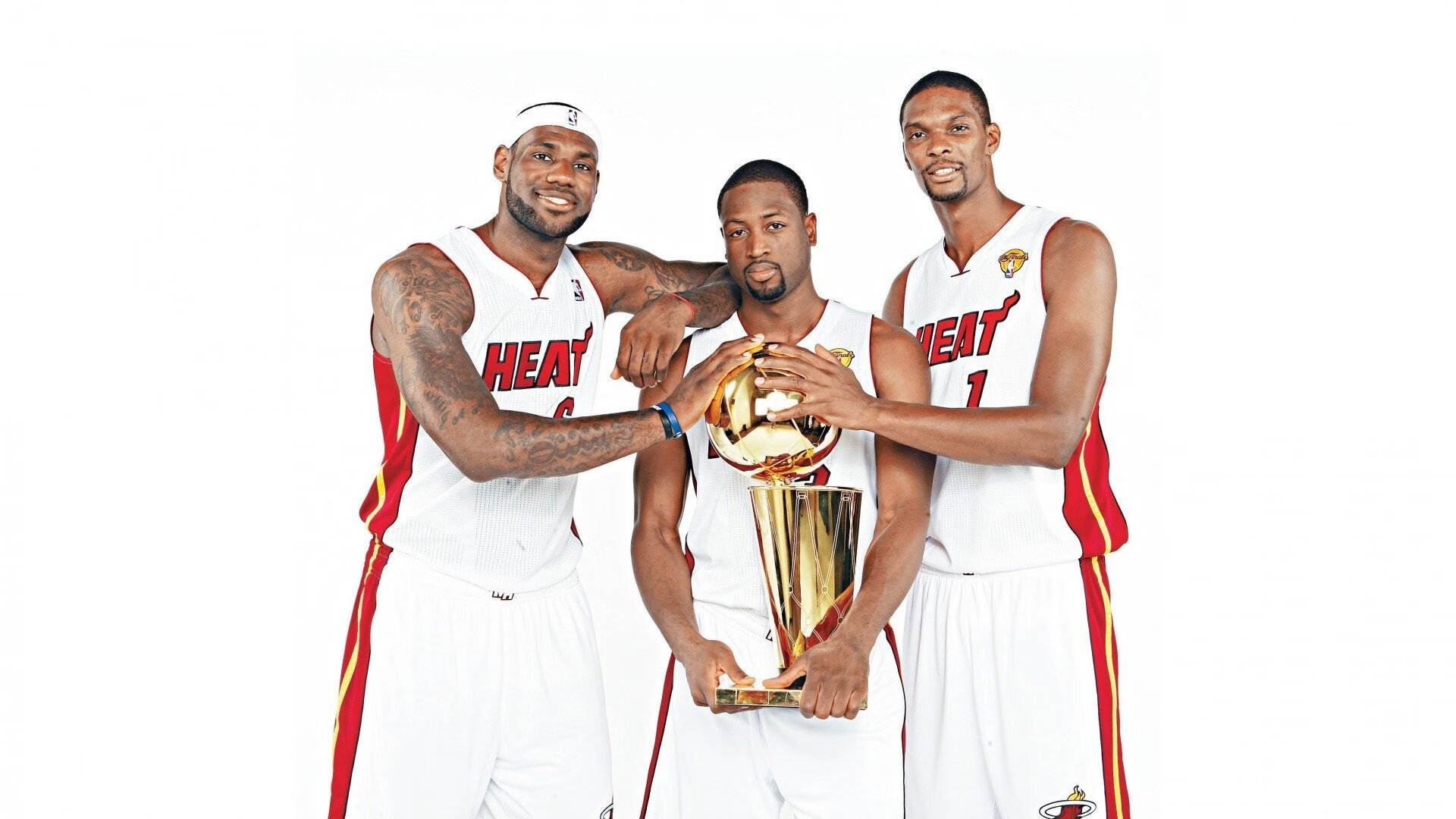 中超榜首大战落幕，海港与申花握手言和，中超海港比赛时间